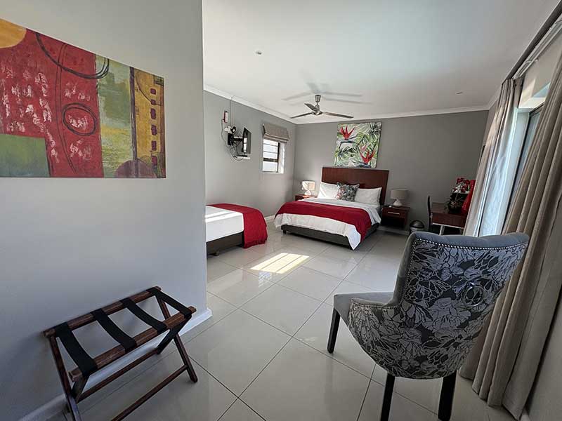 Port-Elizabeth-Guest-House-Accommodation_Room3-5