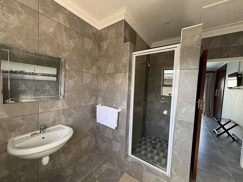 Port Elizabeth Guest House Accommodation bathroom